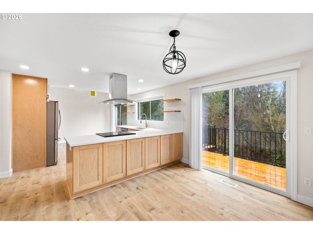 275 Ne SCOTT Dr, Gresham, OR 97030