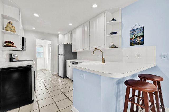 133 Wentworth Court, Jupiter, FL 33458