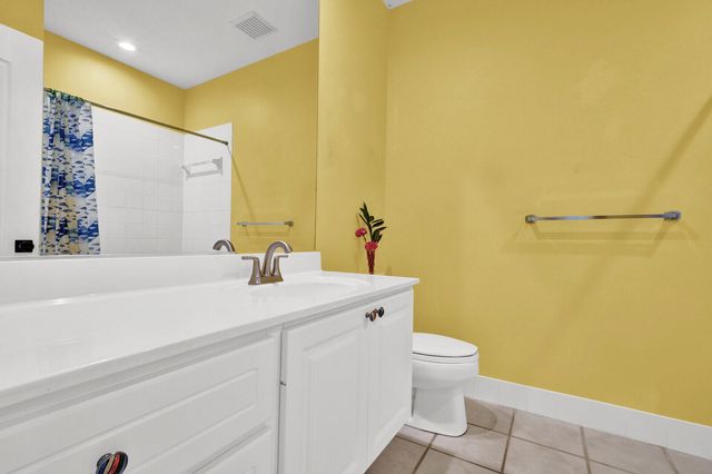 133 Wentworth Court, Jupiter, FL 33458