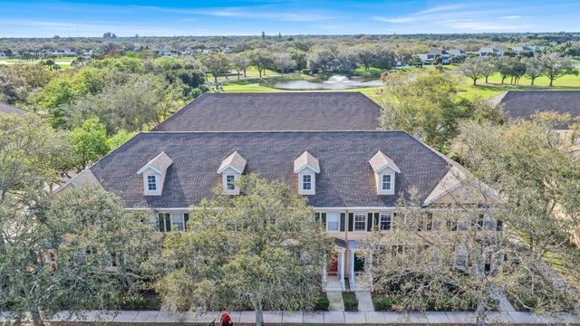 133 Wentworth Court, Jupiter, FL 33458