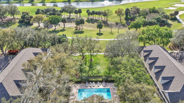 133 Wentworth Court, Jupiter, FL 33458