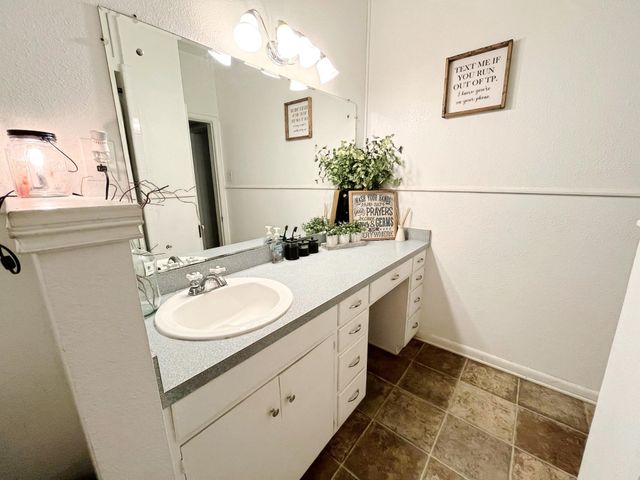 107 N Main Street, Crandall, TX 75114