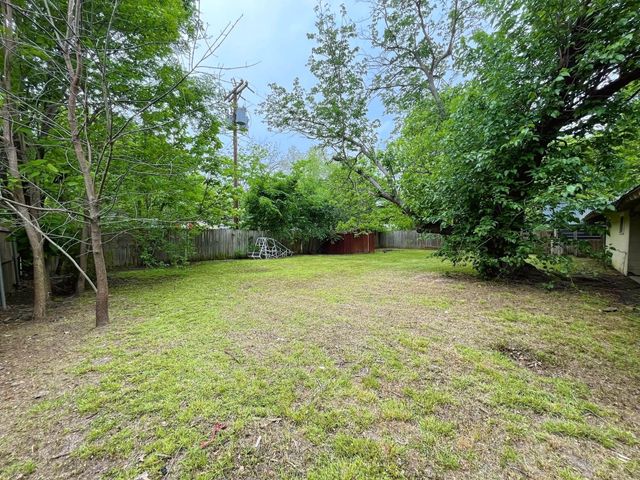 107 N Main Street, Crandall, TX 75114