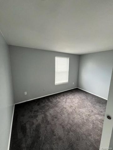 21711 Hidden Rivers Drive, Southfield, MI 48075