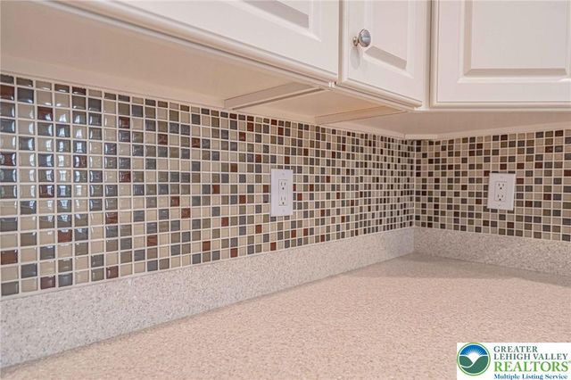 6634 Blue Heather Court, Lower Macungie Twp, PA 18062