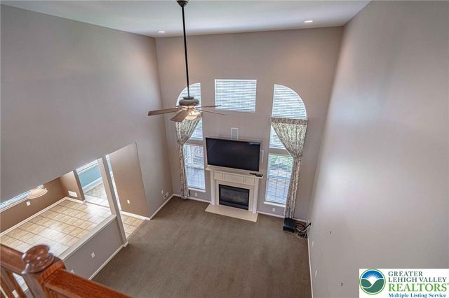 6634 Blue Heather Court, Lower Macungie Twp, PA 18062