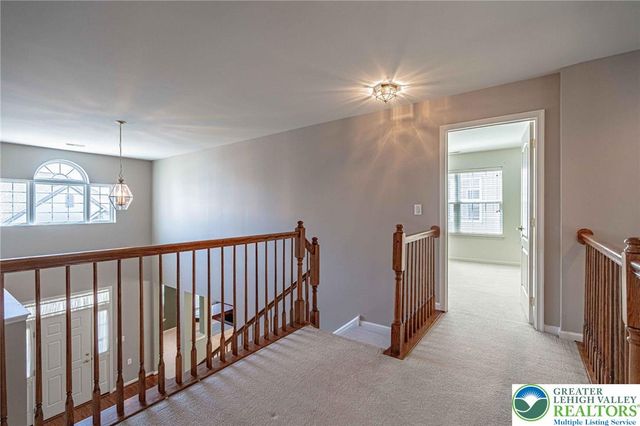 6634 Blue Heather Court, Lower Macungie Twp, PA 18062