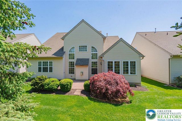 6634 Blue Heather Court, Lower Macungie Twp, PA 18062