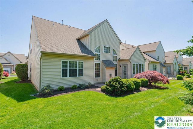 6634 Blue Heather Court, Lower Macungie Twp, PA 18062