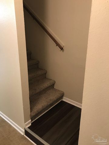 800 Esconditas Pl, Pensacola, FL 32506