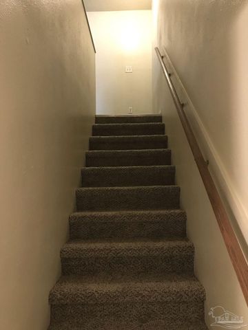 800 Esconditas Pl, Pensacola, FL 32506