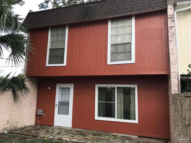 800 Esconditas Pl, Pensacola, FL 32506