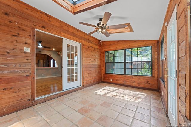 262 Cresham, San Antonio, TX 78218