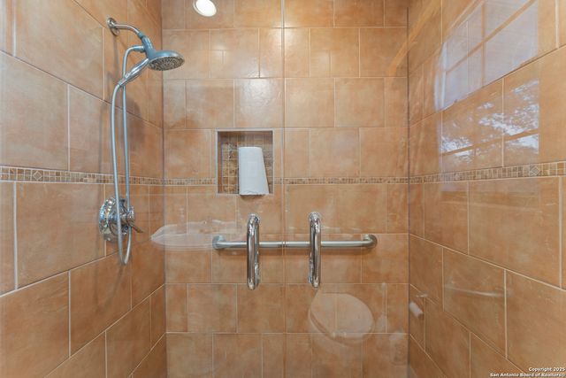 262 Cresham, San Antonio, TX 78218