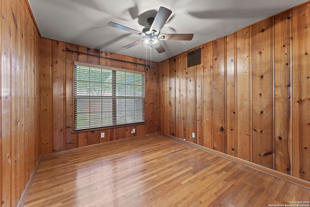 262 Cresham, San Antonio, TX 78218