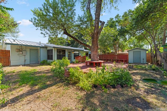 262 Cresham, San Antonio, TX 78218