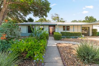 262 Cresham, San Antonio, TX 78218