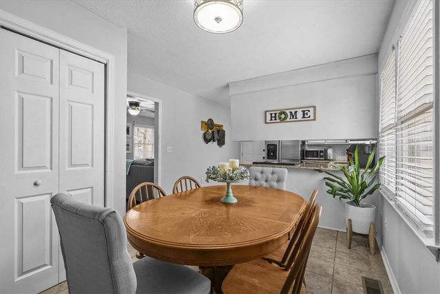 1000 Hopkins Avenue, Pendleton, SC 29670