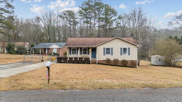 1000 Hopkins Avenue, Pendleton, SC 29670