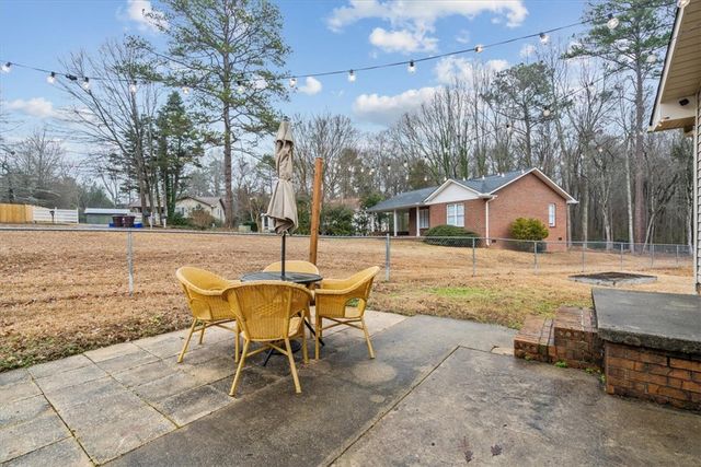 1000 Hopkins Avenue, Pendleton, SC 29670