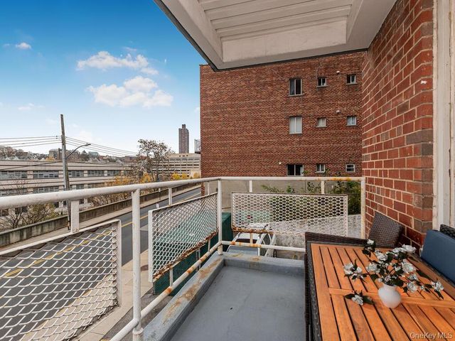 2750 Johnson Avenue 4B, Bronx, NY 10463