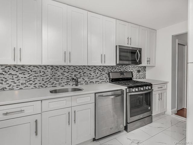 2750 Johnson Avenue 4B, Bronx, NY 10463