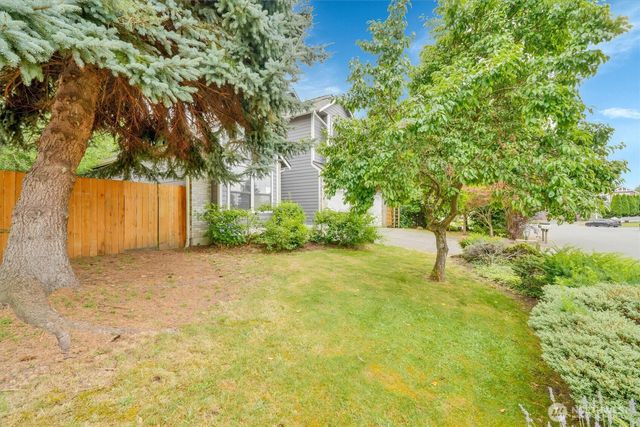 205 Spring Place, Enumclaw, WA 98022