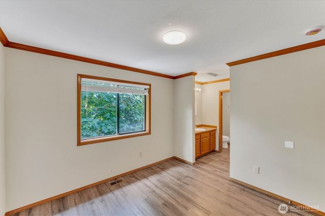 205 Spring Place, Enumclaw, WA 98022