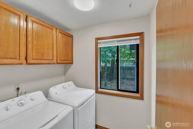 205 Spring Place, Enumclaw, WA 98022
