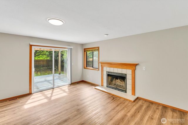 205 Spring Place, Enumclaw, WA 98022