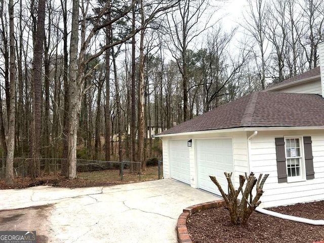 470 Hillsdale Drive, Fayetteville, GA 30214