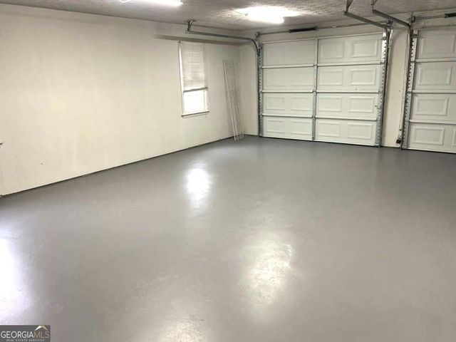 470 Hillsdale Drive, Fayetteville, GA 30214