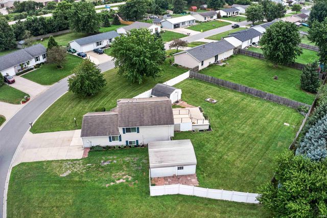 27407 Cobblestone Way, Elkhart, IN 46514