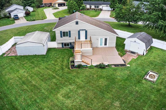 27407 Cobblestone Way, Elkhart, IN 46514