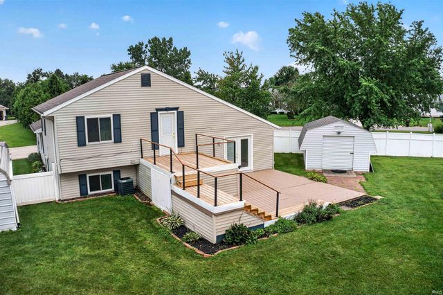27407 Cobblestone Way, Elkhart, IN 46514
