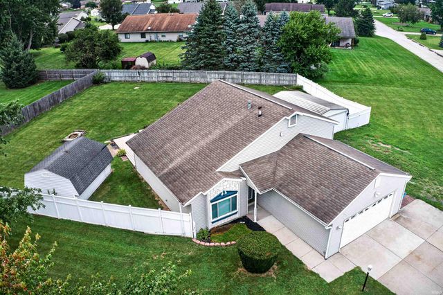 27407 Cobblestone Way, Elkhart, IN 46514