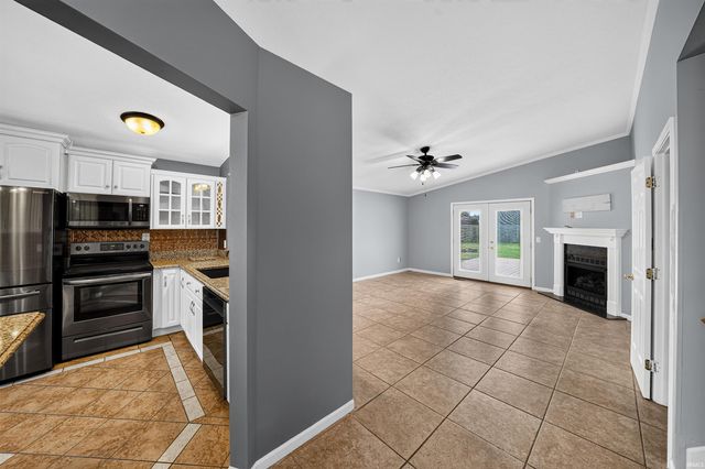 27407 Cobblestone Way, Elkhart, IN 46514