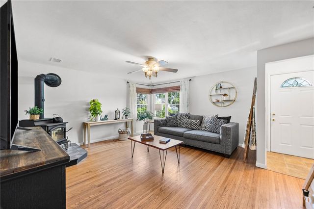 112 Sharon Drive, Greece, NY 14626