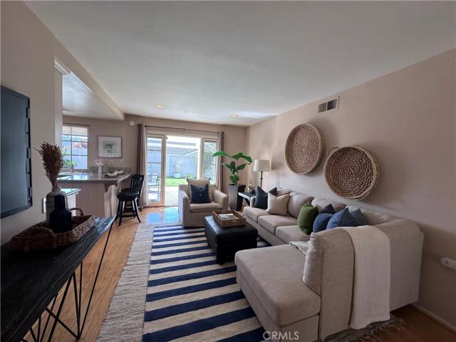 22872 Springwater, Lake Forest, CA 92630