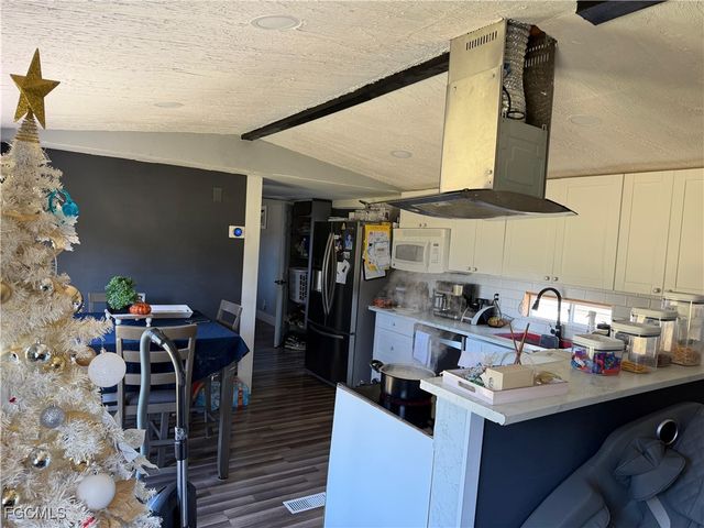 1011 Della Tobias AVE, Clewiston, FL 33440