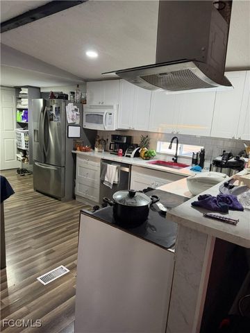 1011 Della Tobias AVE, Clewiston, FL 33440