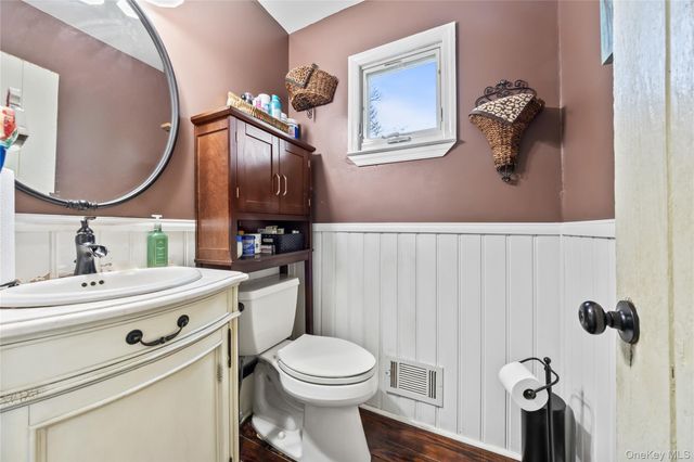 18 Oxford Court, Hillcrest, NY 10977