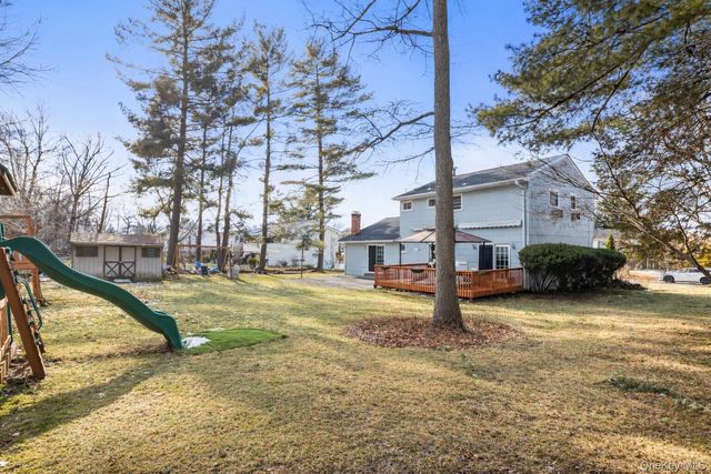 18 Oxford Court, Hillcrest, NY 10977