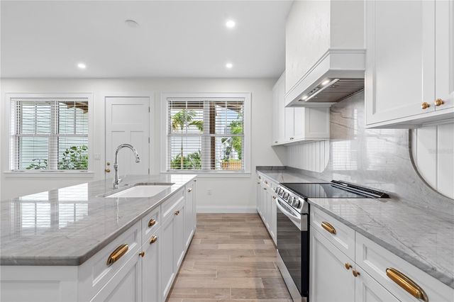 1623 31ST AVENUE N, St Petersburg, FL 33713