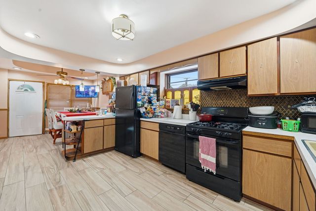 4120 N Oketo Avenue, Norridge, IL 60706