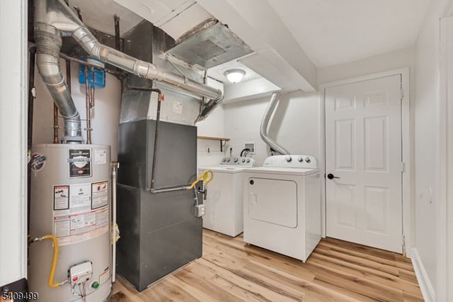 33 Sycamore Dr, Burlington Twp., NJ 08016