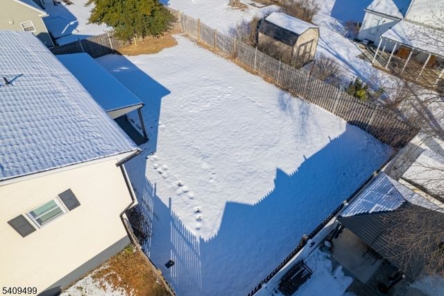 33 Sycamore Dr, Burlington Twp., NJ 08016