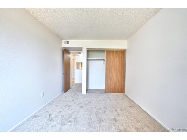 481 S Kalispell Way 103, Aurora, CO 80017