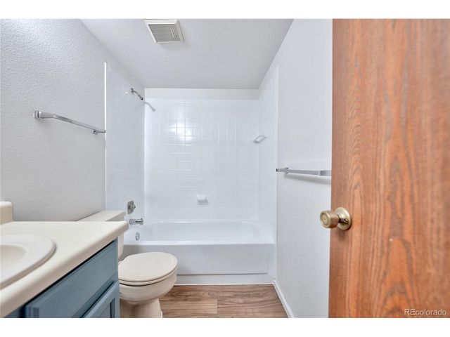 481 S Kalispell Way 103, Aurora, CO 80017