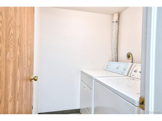 481 S Kalispell Way 103, Aurora, CO 80017